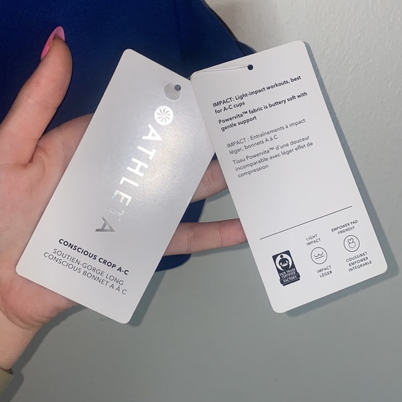 🦋NWT Navy Athleta Conscious Crop Bra A-C! - Picture 8 of 9